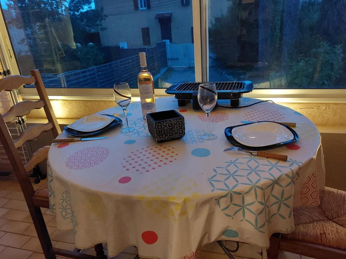 Holiday home Tranquille Dans La Cite Du Mimosa - 2 Etoiles - Axelle Loc'appart *